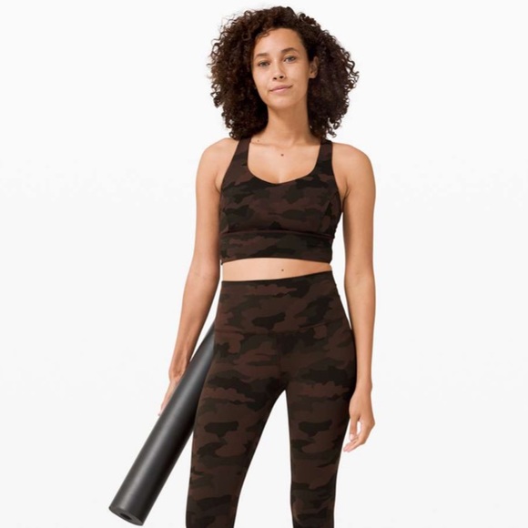 NWT Lululemon Free to Be Serene Bra - Picture 4 of 8